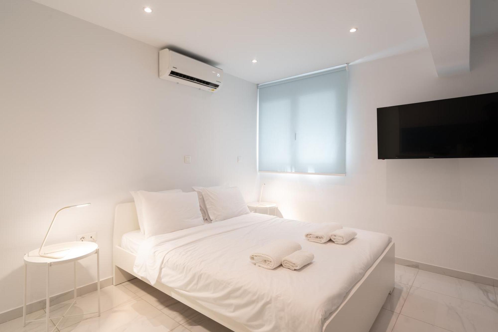 Cute And Convenient Studio In Athens Center Luaran gambar