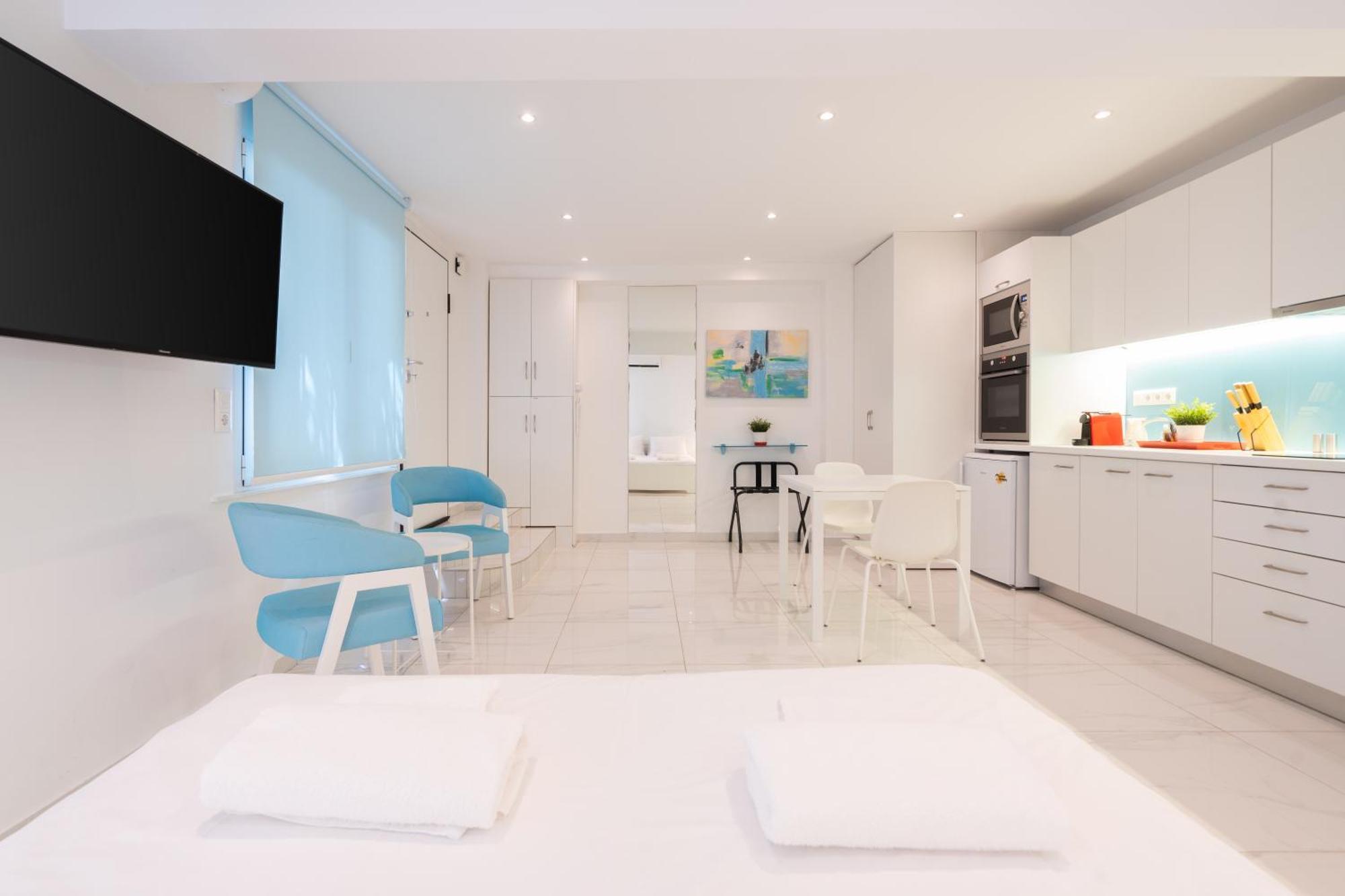 Cute And Convenient Studio In Athens Center Luaran gambar